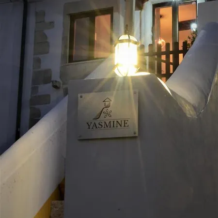 Vakantiehuis Yasmine 212 *